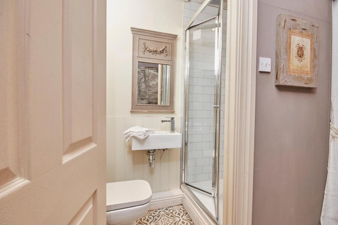 The Stunning French Boudoir Of Harrogate Apartamento Exterior foto